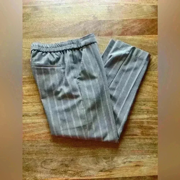 Mango Striped Trouser Dress Pants | Gray | XS - Picture 4 of 13